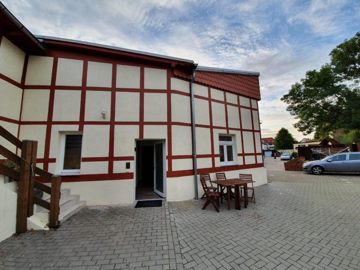 Zum Wachstuebchen